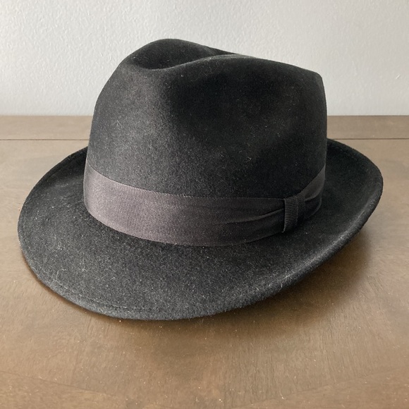 Hand crafted felt hat from Bolivia. - Picture 4 of 9